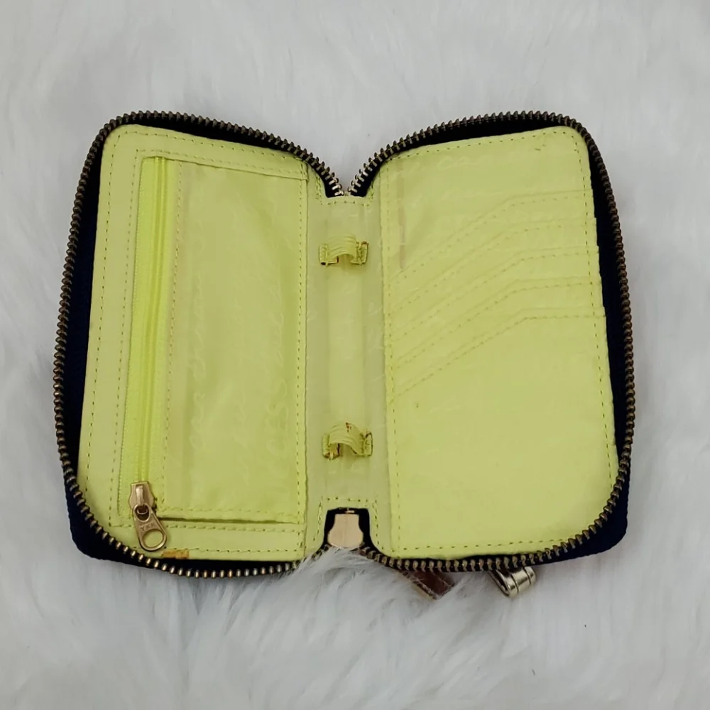 Lilly Pulitzer used zipper